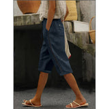 Mariele | Luftige Damen-Caprihose mit dekorativer Spitze in Marineblau