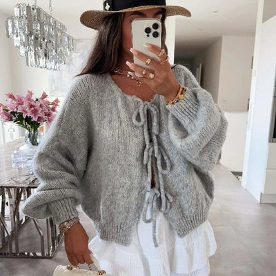 Strick-Cardigan mit Schleifen | Femininer Chic | Kuscheliger Komfort