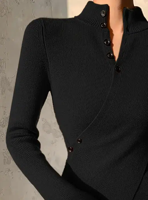 Eleganter Wickelpullover | Asymmetrischer Schnitt & Knopfdetails | Stilvolle Raffinesse