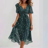 Connie – Elegantes Damen Wickelkleid in Green