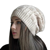 Lässige Damen Winter Beanie - Nina in Weiß