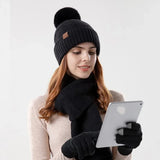 Trendy Damen Winter Beanie Set - Lara in Schwarz