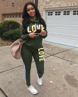 Damen nan sportives Kapuzen-Sweatshirt-Set mit Goldprint und Highwaist-Jogginghose Drune in Olivgrün