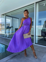 Frolinde | Elegantes Midikleid mit asymmetrischer Schulter in Dunkellila