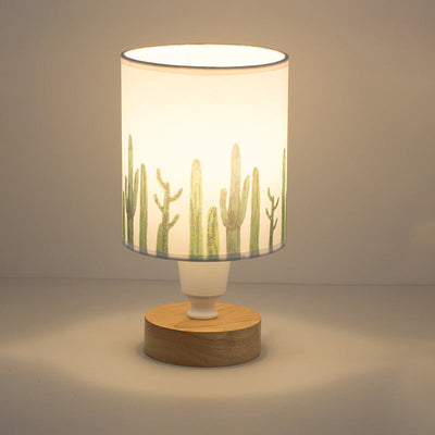 Naturis – moderne Tischlampe aus Stoff