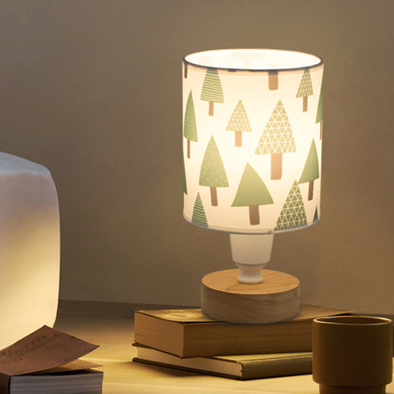 Naturis – moderne Tischlampe aus Stoff