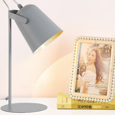 GlowShade - Verstellbare Macaron Metallic Schreibtischlampe