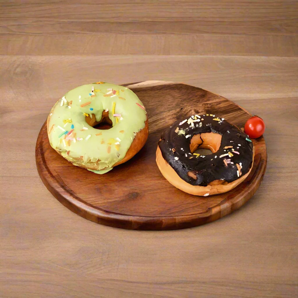 Rundes Schneidebrett aus Akazienholz – Vielseitige Küchenplatte für Steak, Snacks und mehr