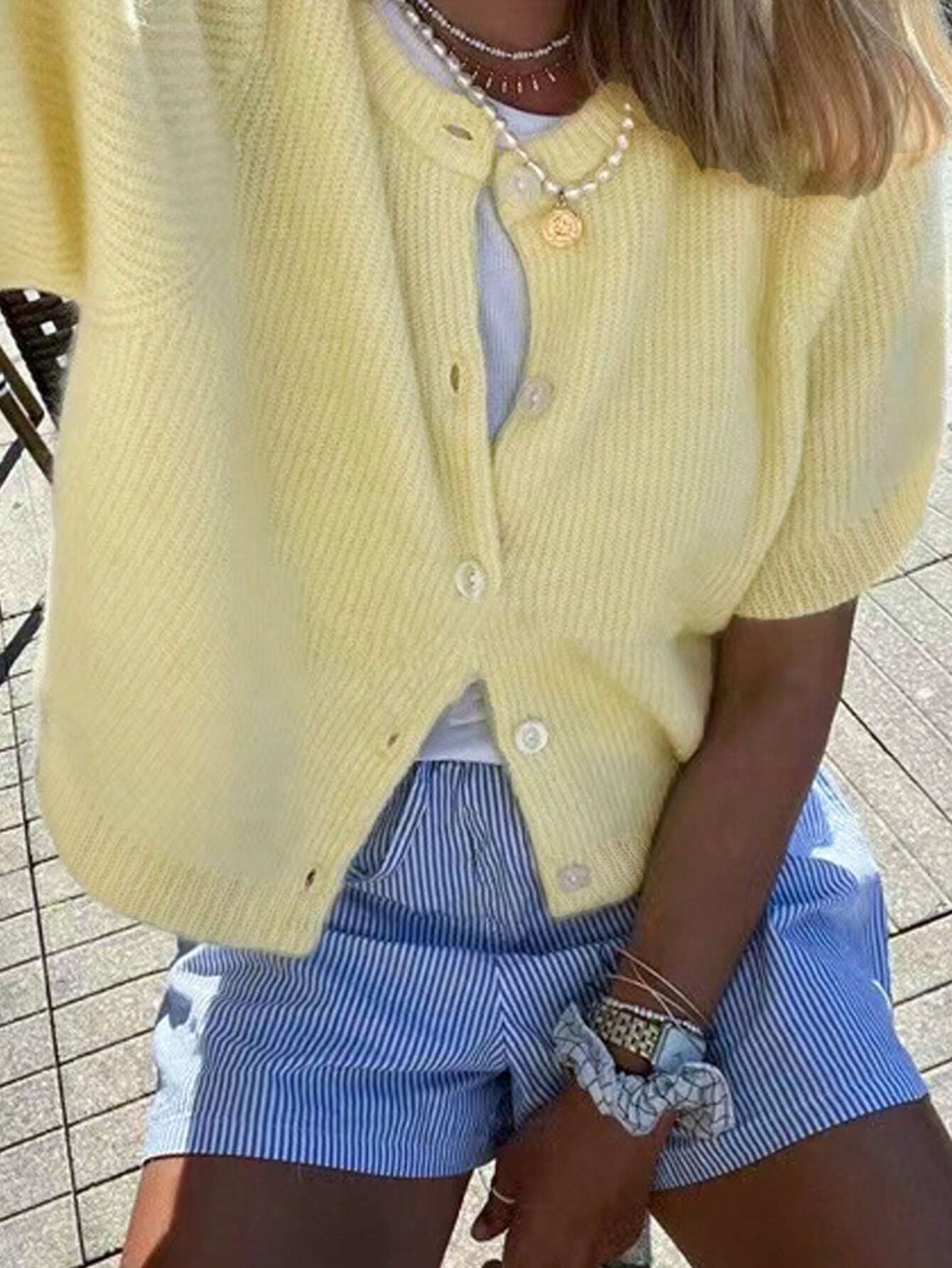 Strick-Cardigan mit kurzen Ärmeln – Lässig, Leicht & Ideal für den Sommer