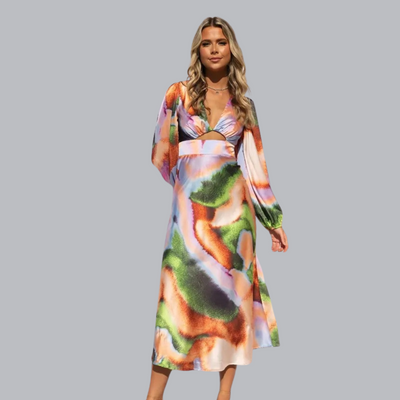 Elaine™ | Satiniertes Midikleid mit Cut-Out und Farbverlauf