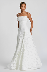 Francisa - Elegantes und hochwertiges Maxikleid in Weiß