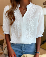 Morwenna - Elegante Bluse mit V-Ausschnitt in Weiß
