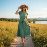 Jelica - Schickes Midikleid mit Falten in Hellgrün