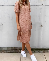 Rhiannon - Elegantes Midikleid mit V-Ausschnitt in Rosa
