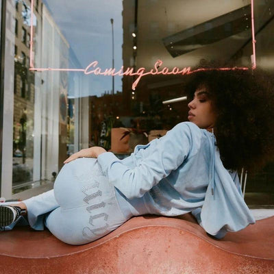 Juicy Damen Trainingsanzug mit Glanz