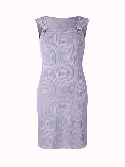 Trendiges Minikleid | Strukturierter Stoff | Elegante Träger