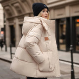 Stilvolle Damen Winterjacke - Mariette in Weiß