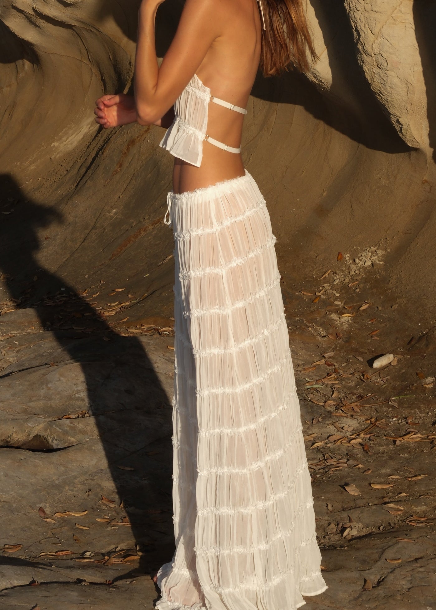 Transparentes Zweiteiler-Set | Halterneck-Top & Maxirock | Luftige Eleganz