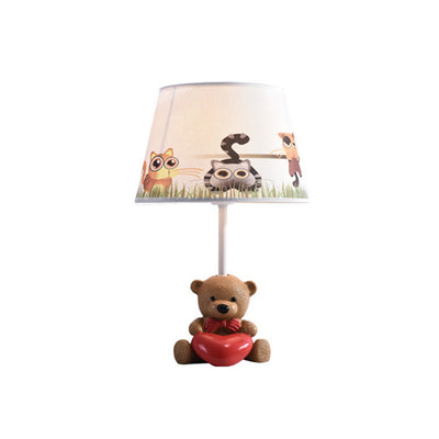 Figurilux – Nordisch inspirierte Nachttischlampe für das Schlafzimmer