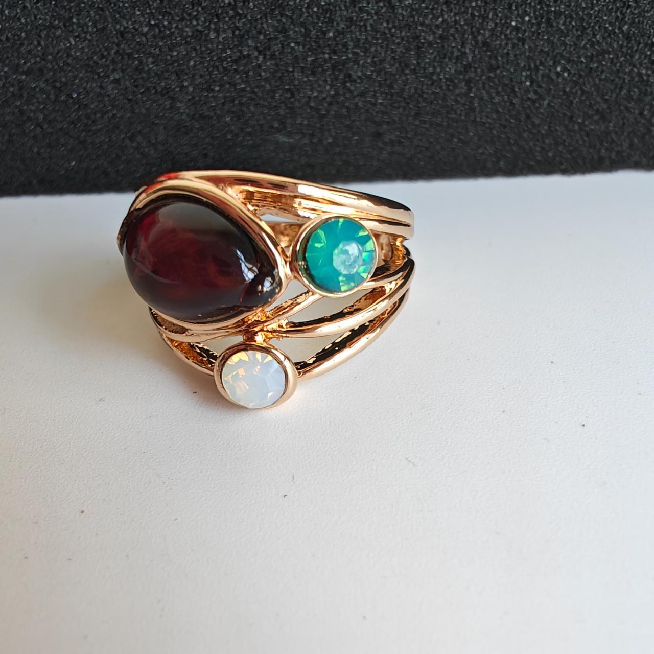 Vintage-Ring mit blauer Mondstein