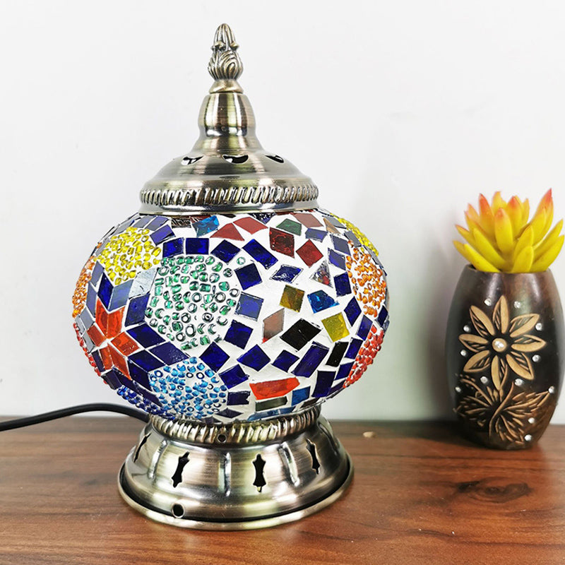 Globerra – Komplizierte Globus-farbige Glaslampe