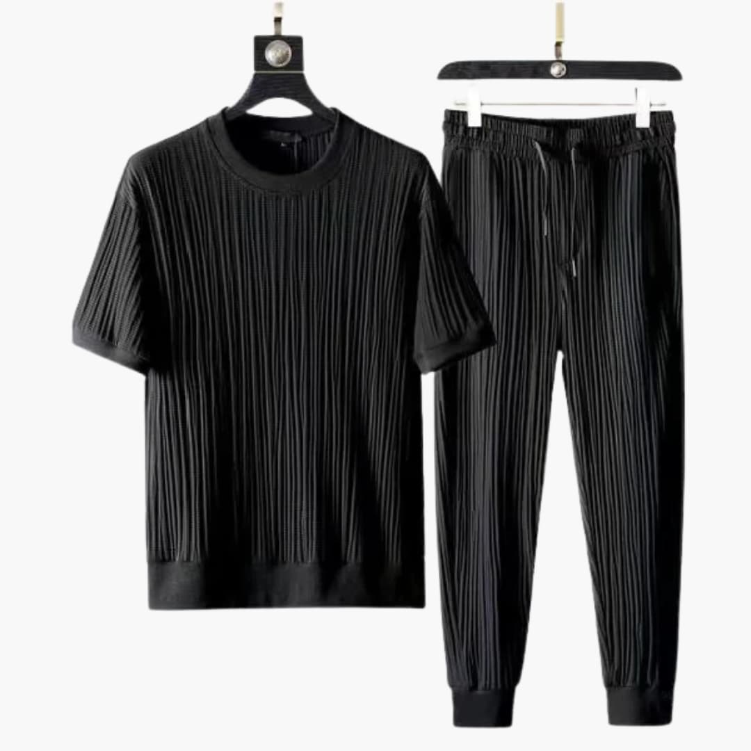 Männer Plissee Zweiteiler mit Rundhals T-Shirt und Jogginghose