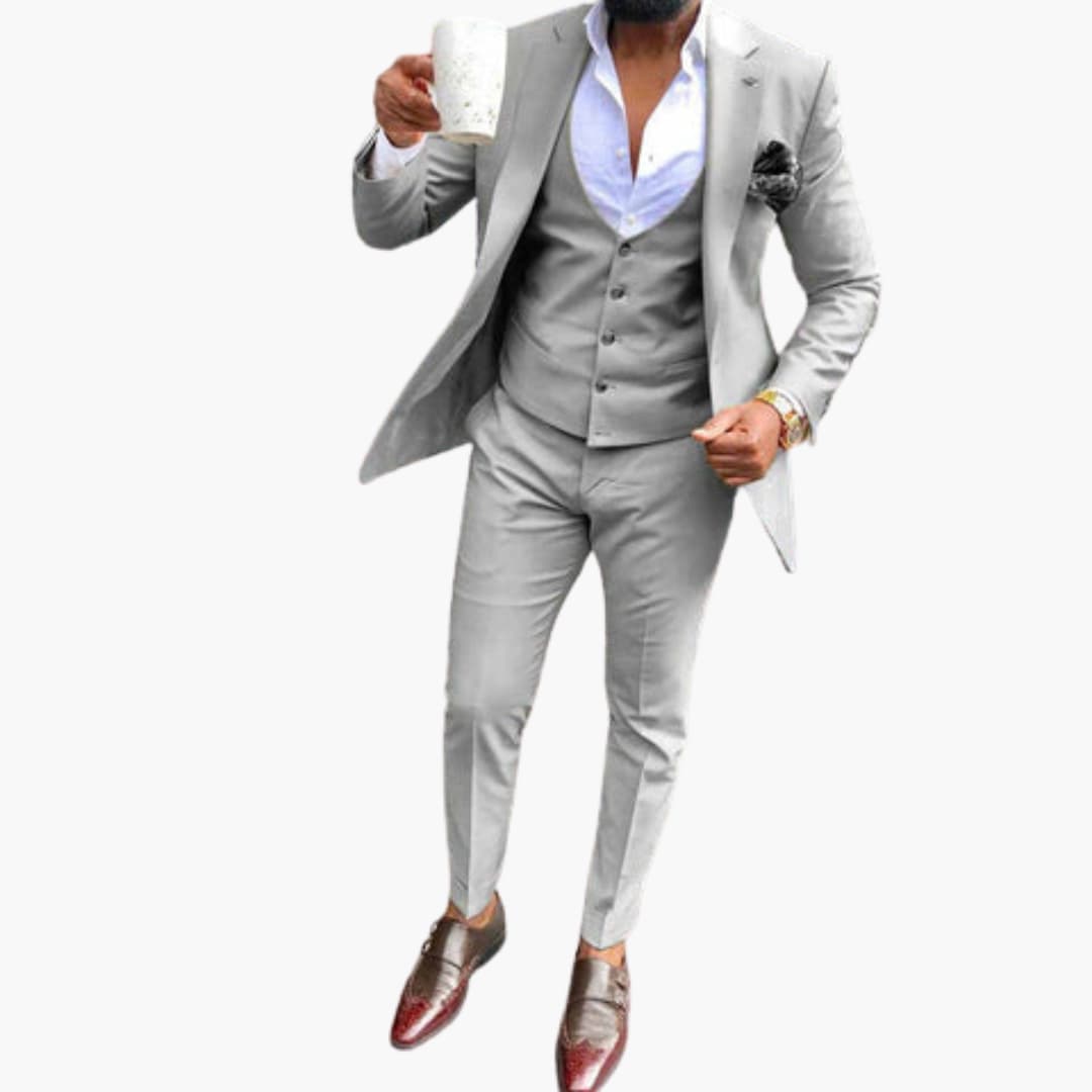 Herrenanzug mit Weste und atmungsaktivem Stoff für jede Saison