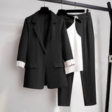 Paula - stilvolles dreiteiliges Blazer-Set für Damen in Schwarz