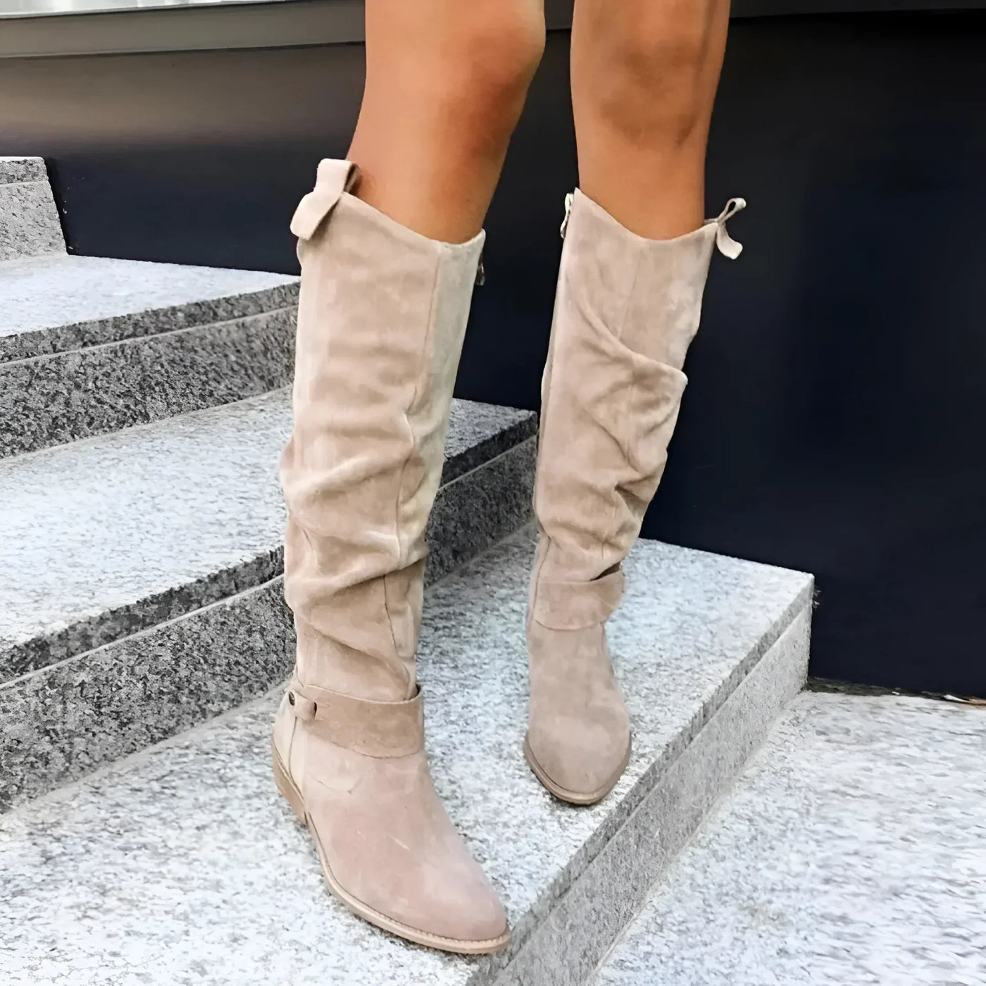 Hohe Stiefel mit Schnallenakzent | Komfort & Stil | Vielseitiges Design