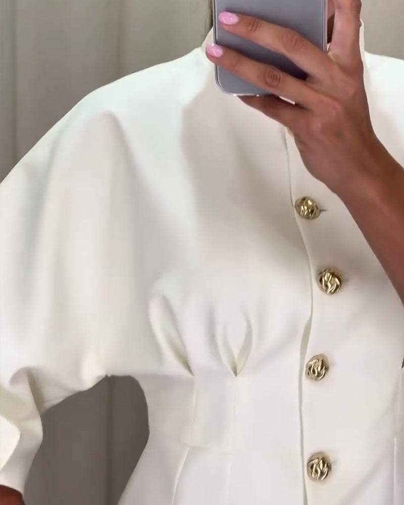 Elegante Taillenbluse | Goldknopf-Detail | Figurschmeichelnder Schnitt