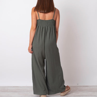 Jumpsuit mit Knopfleiste | Luftiger Komfort | Femininer Stil