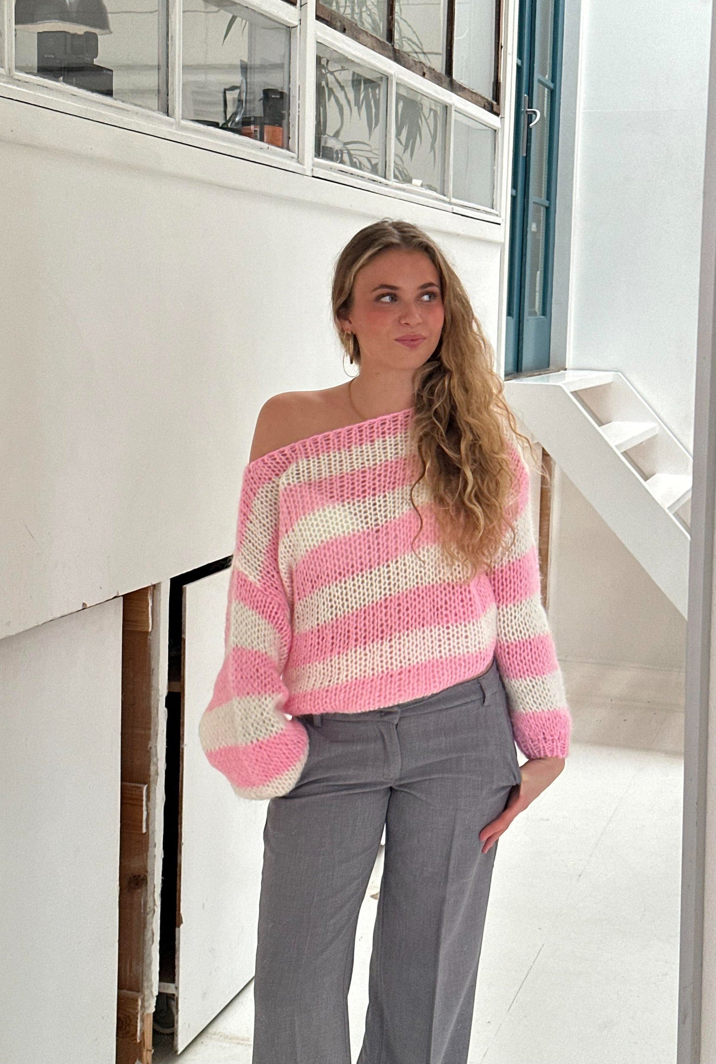 Gestreifter Strickpullover