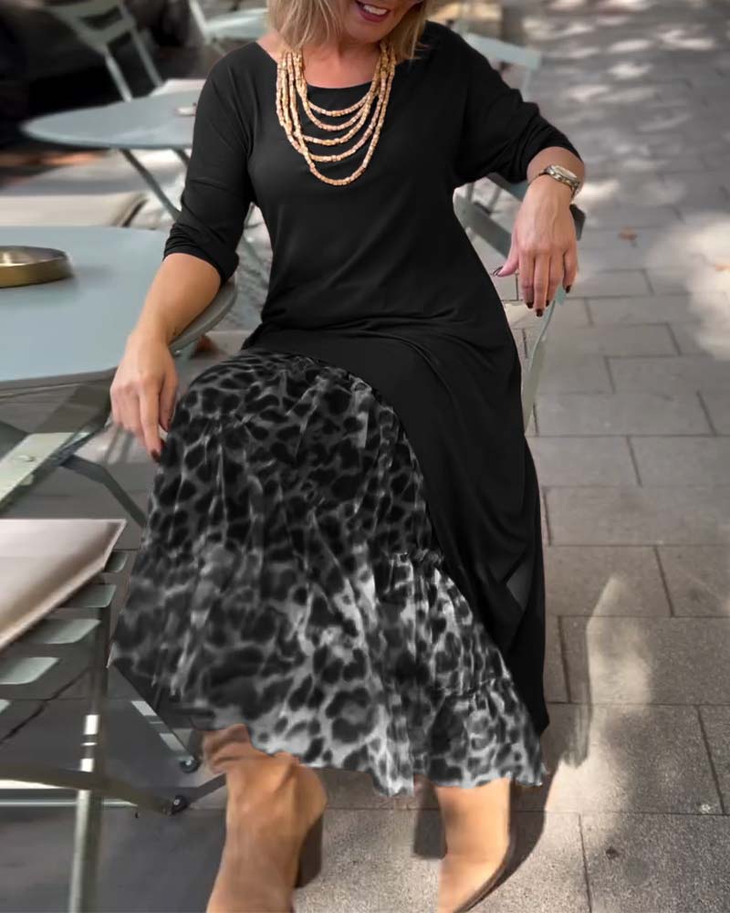 RAFFAELLA | Asymmetrisches Kleid mit langen Ärmeln und Tüll-Effekt-Rock für einen schicken und einzigartigen Look