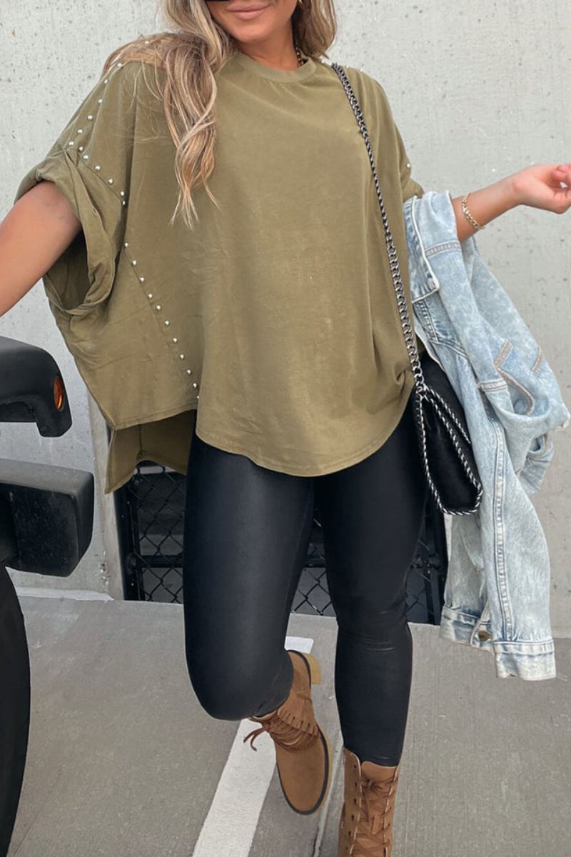 Lässiges Oversize-Shirt | Weite Passform & Nieten-Details | Urbaner Chic