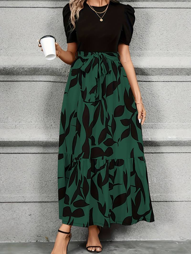 Penelope – kleid mit blumendruck und rundhalsausschnitt