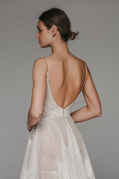 Elegantes Abendkleid | Glamour & Raffinesse | Strahlender Auftritt