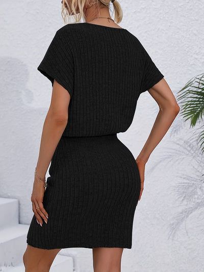 Geripptes Kleid | Wickel-Optik | Eleganter Komfort