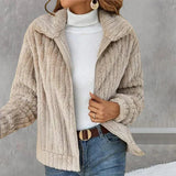 Hannah | Kurze und Moderne Damen Strick-Strickjacke in Beige