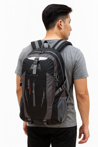 Trekvance | Ergonomischer Outdoor Rucksack für Reisen