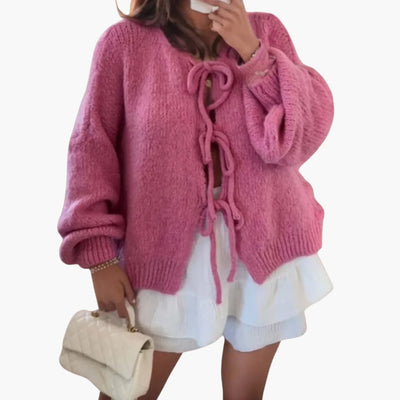 Strickjacke mit Schleifenverschluss für Damen