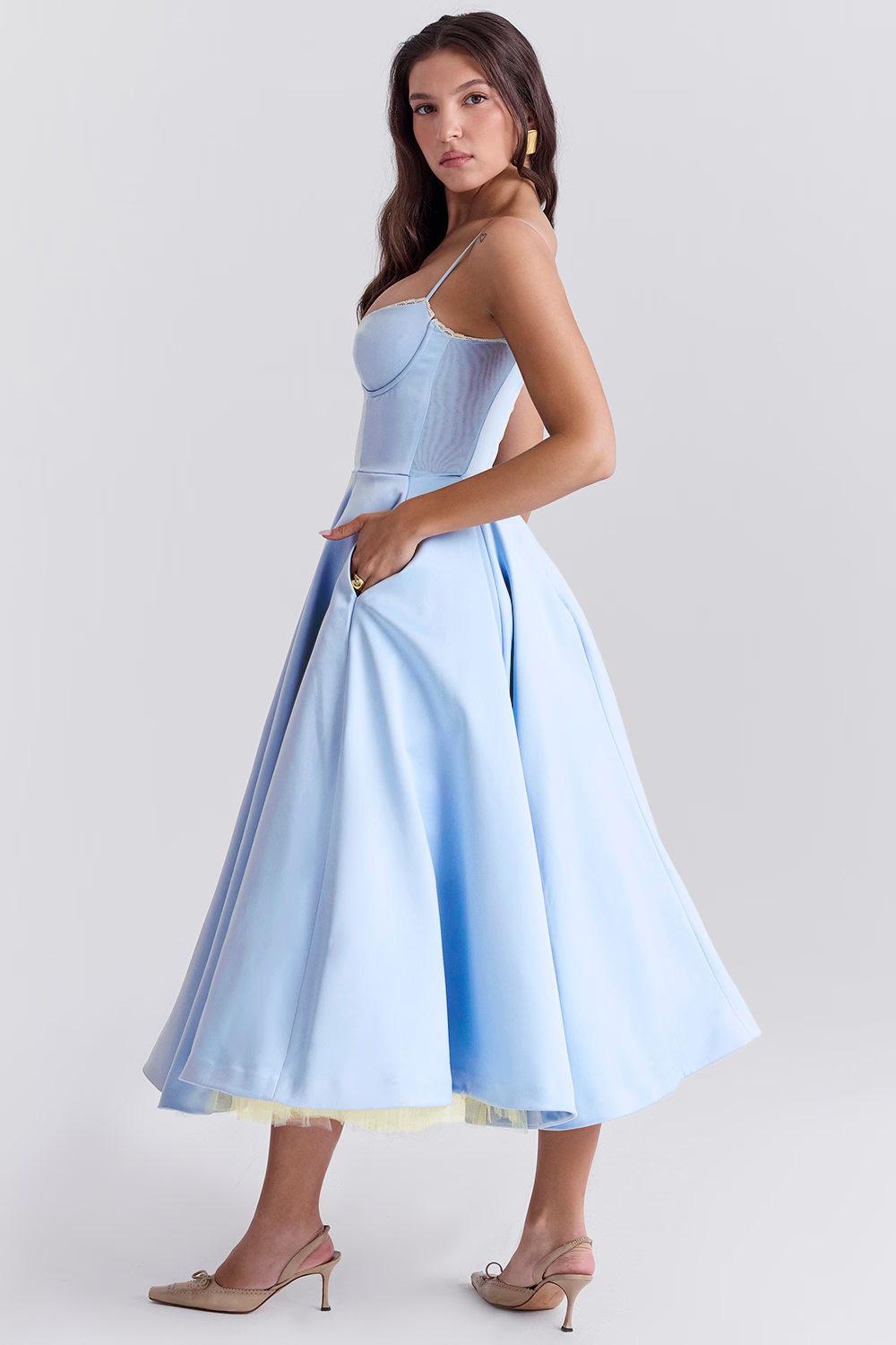 Elegantes Midikleid | Feminine Silhouette | Zeitlose Eleganz
