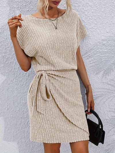 Geripptes Kleid | Wickel-Optik | Eleganter Komfort