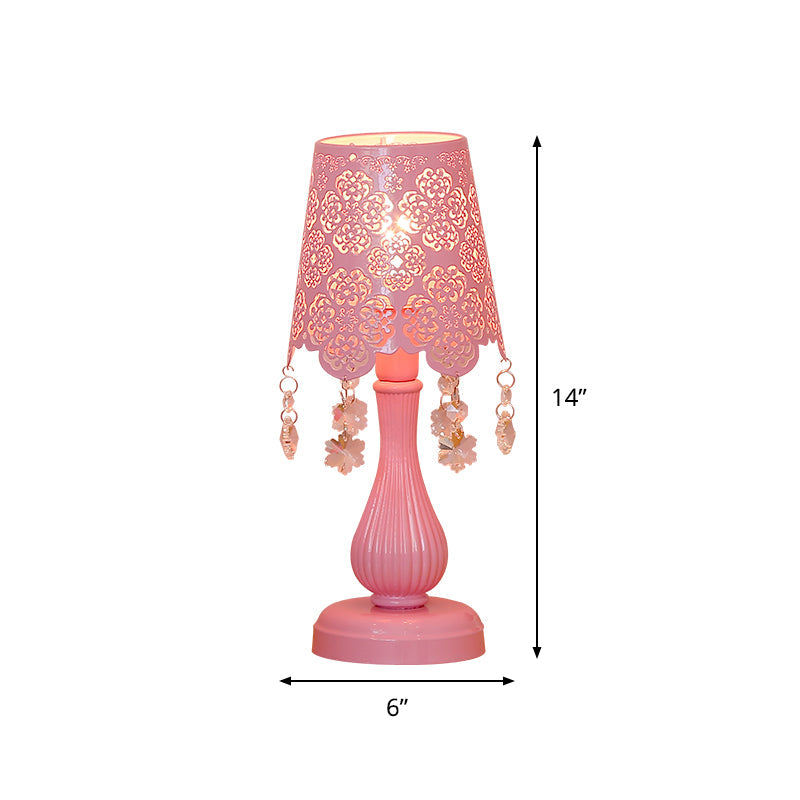 Crystallum – Elegante Ausstechlichter Nachtlampe
