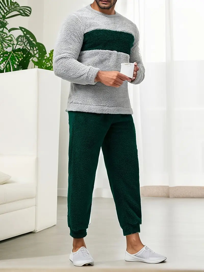 George - Gemütliches Fleece-Pyjama-Set für Herren