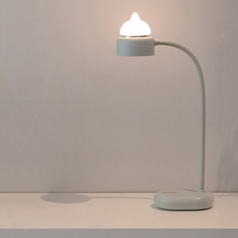 WhiskerGlow - Buntes Katzen-LED-Nachtlicht für Kinder