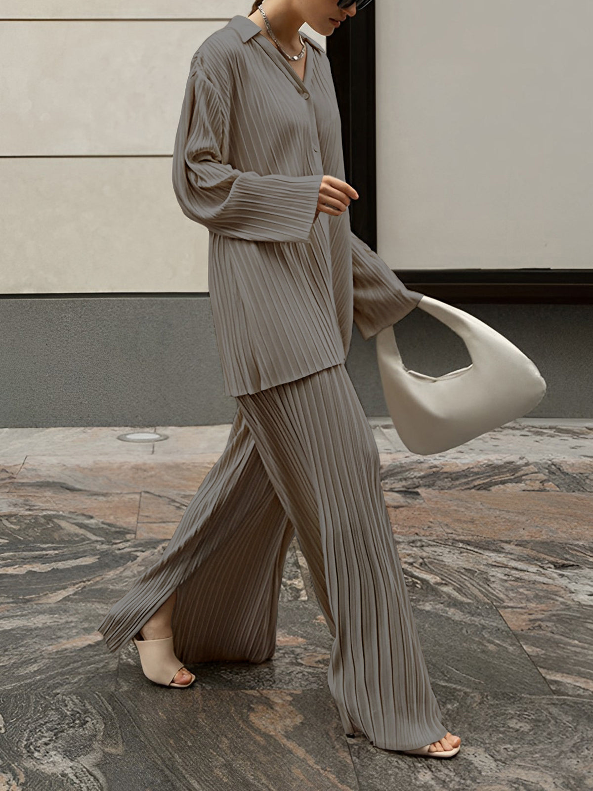 Plissee-Zweiteiler | Weite Silhouette | Zeitlose Eleganz