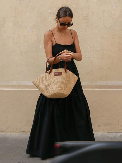 Rückenfreies Maxikleid | Spaghettiträger & Fließender Schnitt | Elegant & Sommerlich