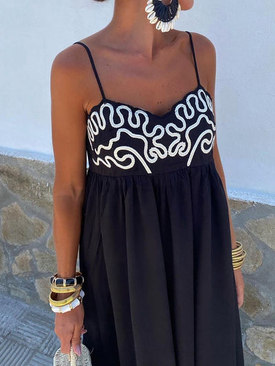 Sommerliches Maxikleid | Besticktes Bustier & Spaghettiträger | Leicht & Feminin