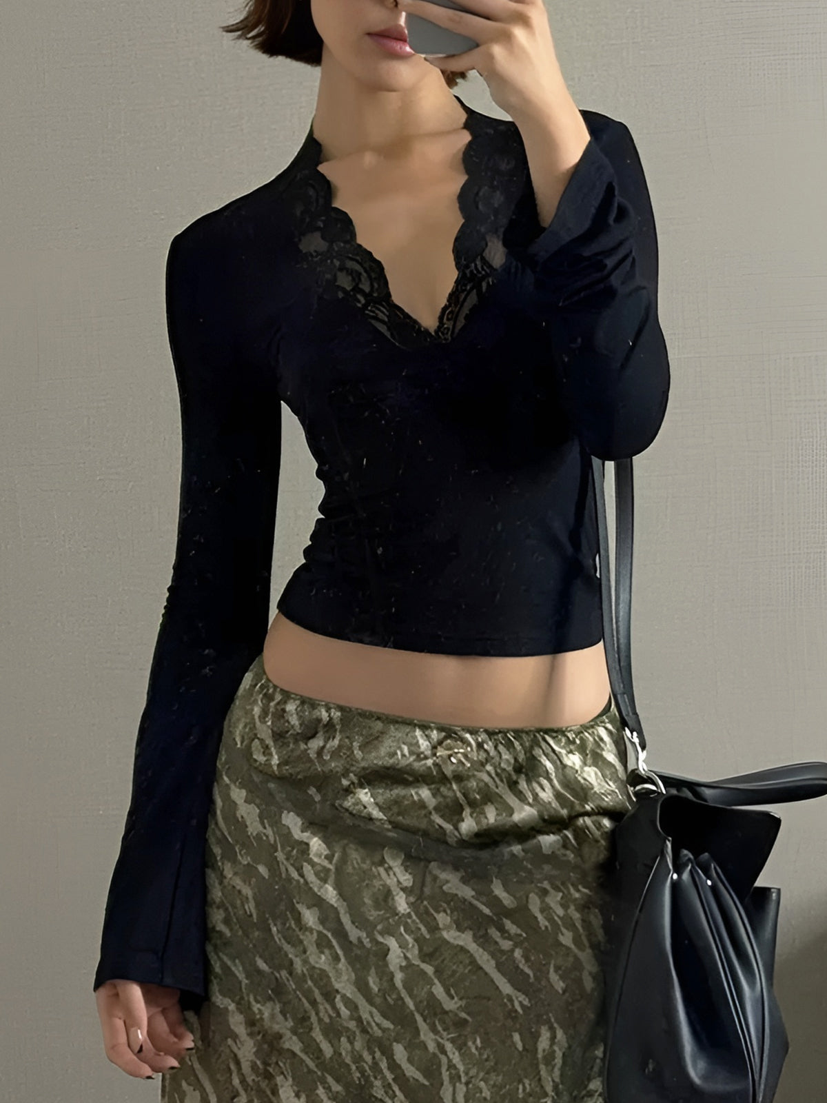 Langarm-Shirt mit Spitzen-Detail | Weiche Viskose | Feminin & Verführerisch