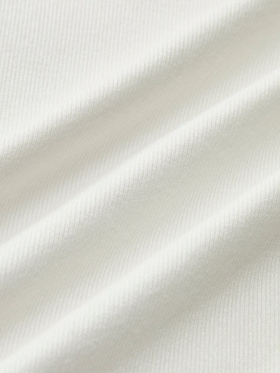 Figurbetontes Langarm-Top | Minimalistisches Design & Ziernähte | Elegant & Modern